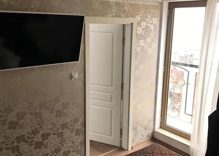 Penthouse Happy Moments 3 * Slantchev Briag